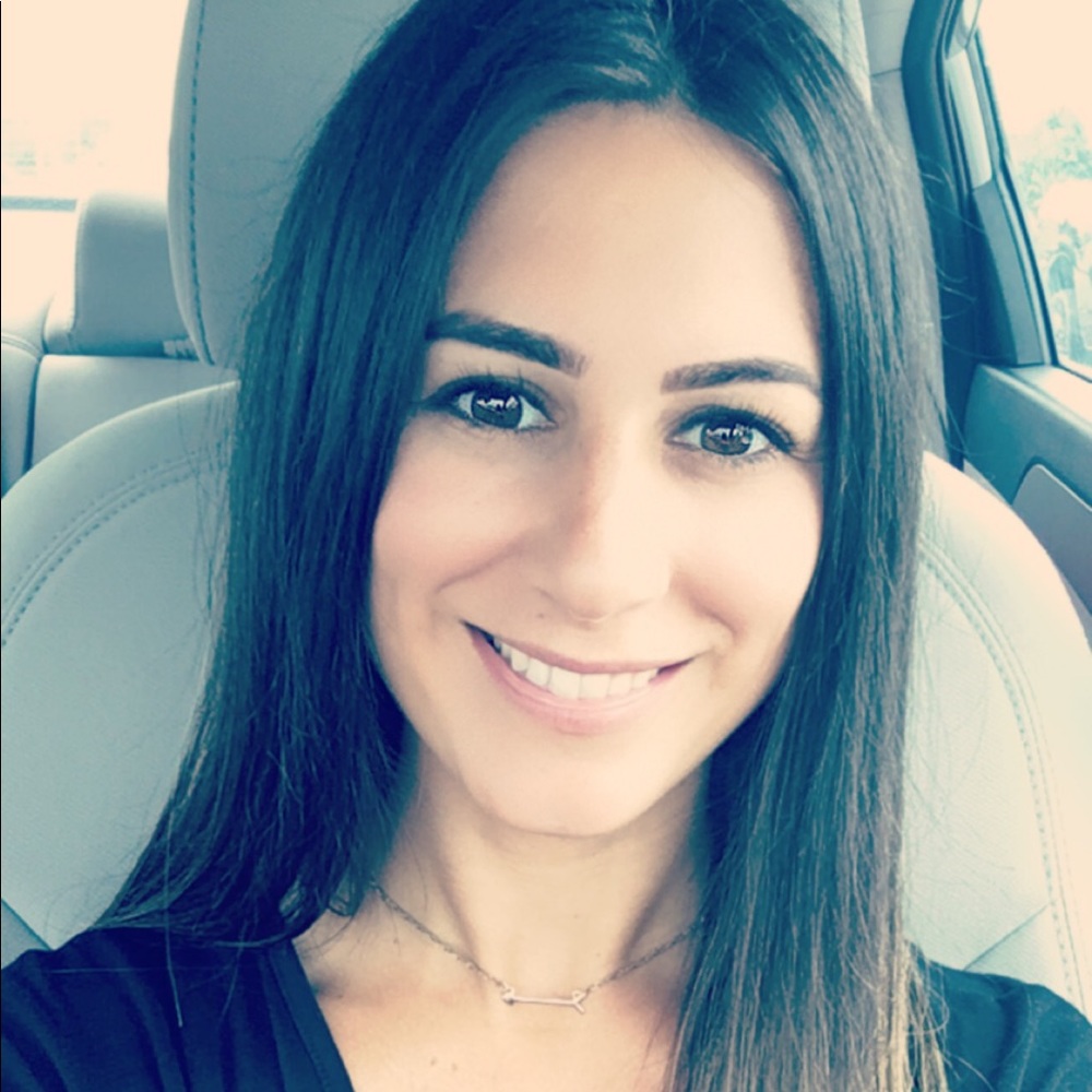 Meet your Posher, Staci